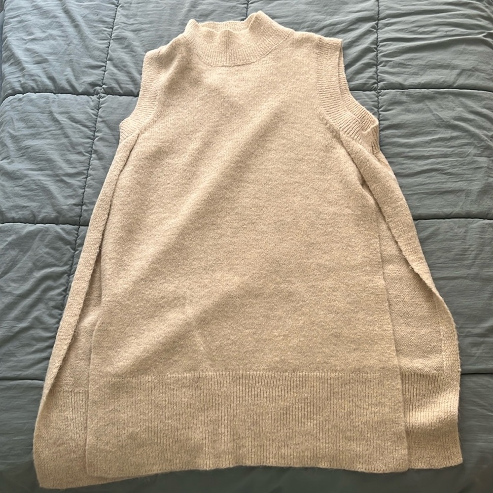 Mango beige sleeveless sweater Large